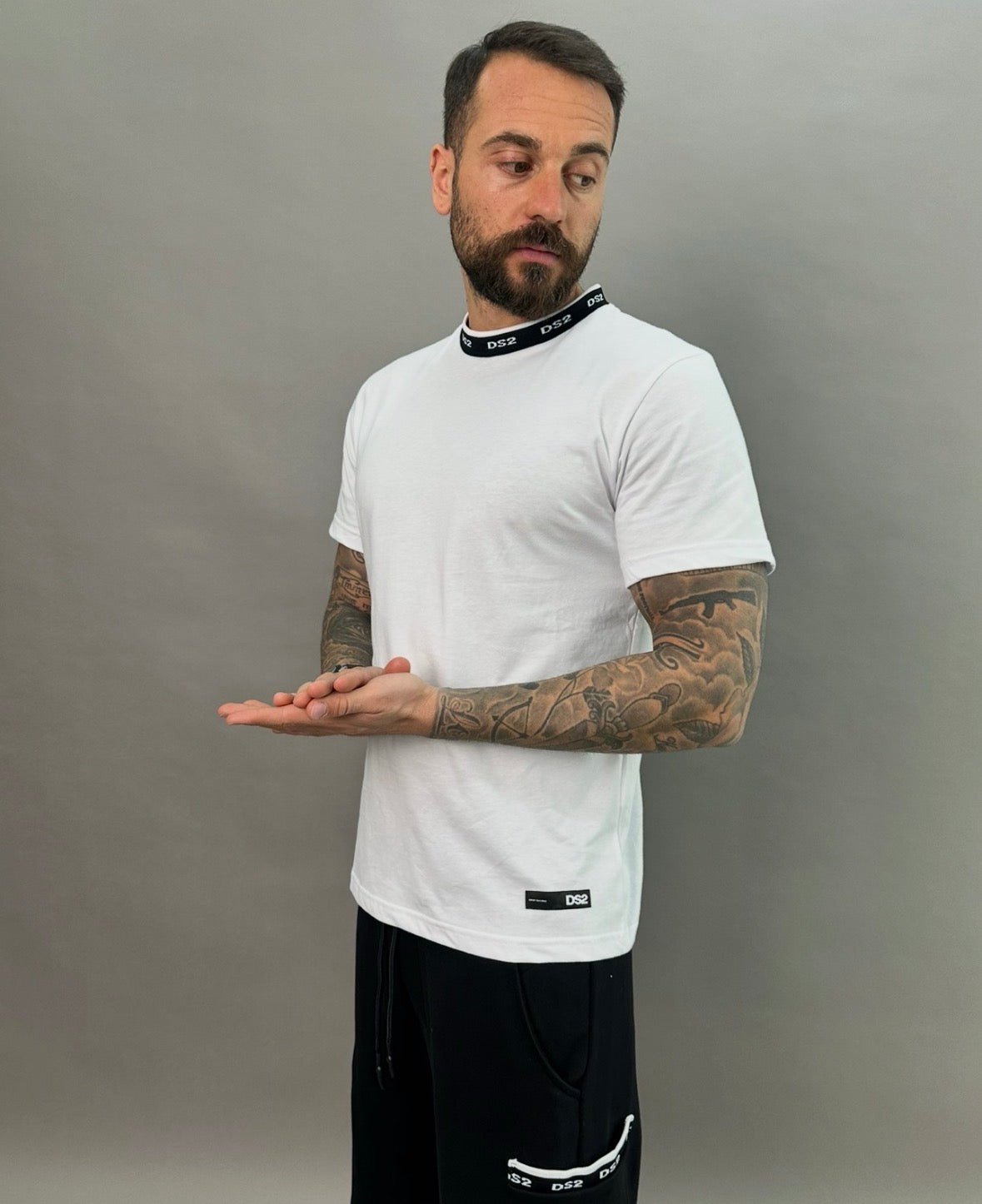 ds2 t-shirt logo collo