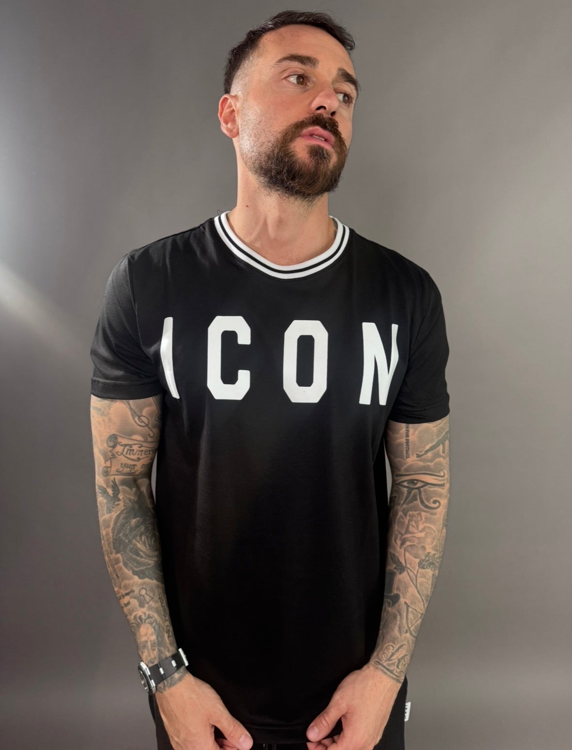 icon t-shirt uomo collo smacchinato