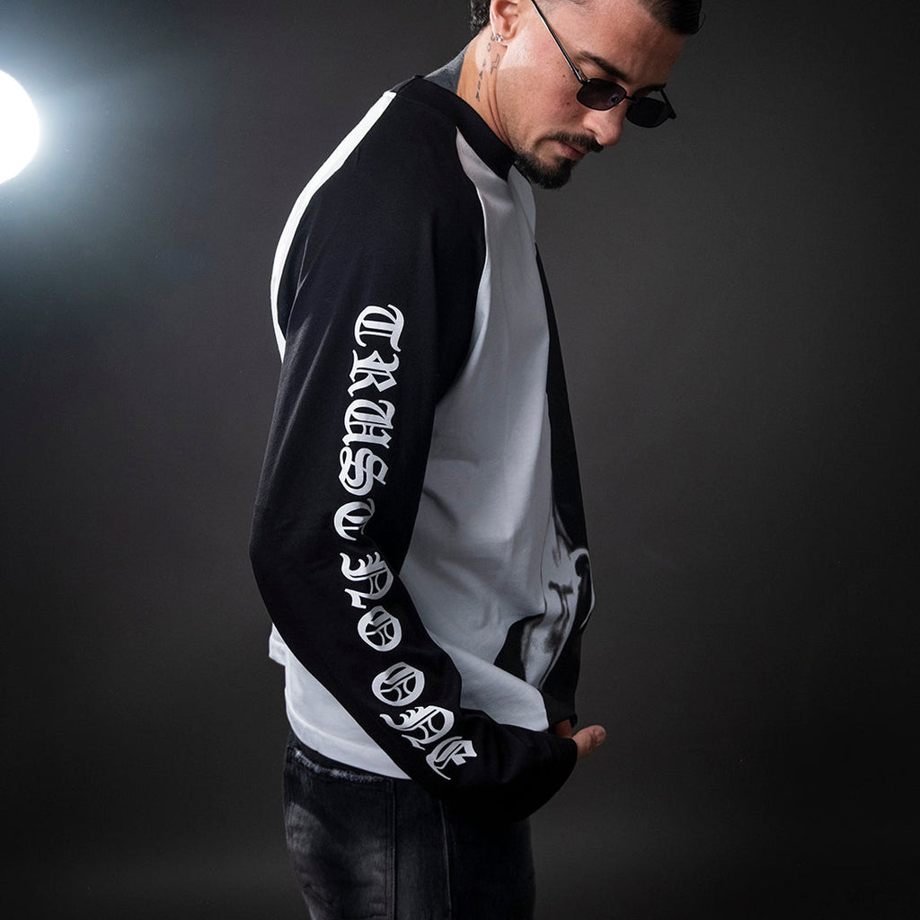 trust no one t-shirt longsleev raglan ol