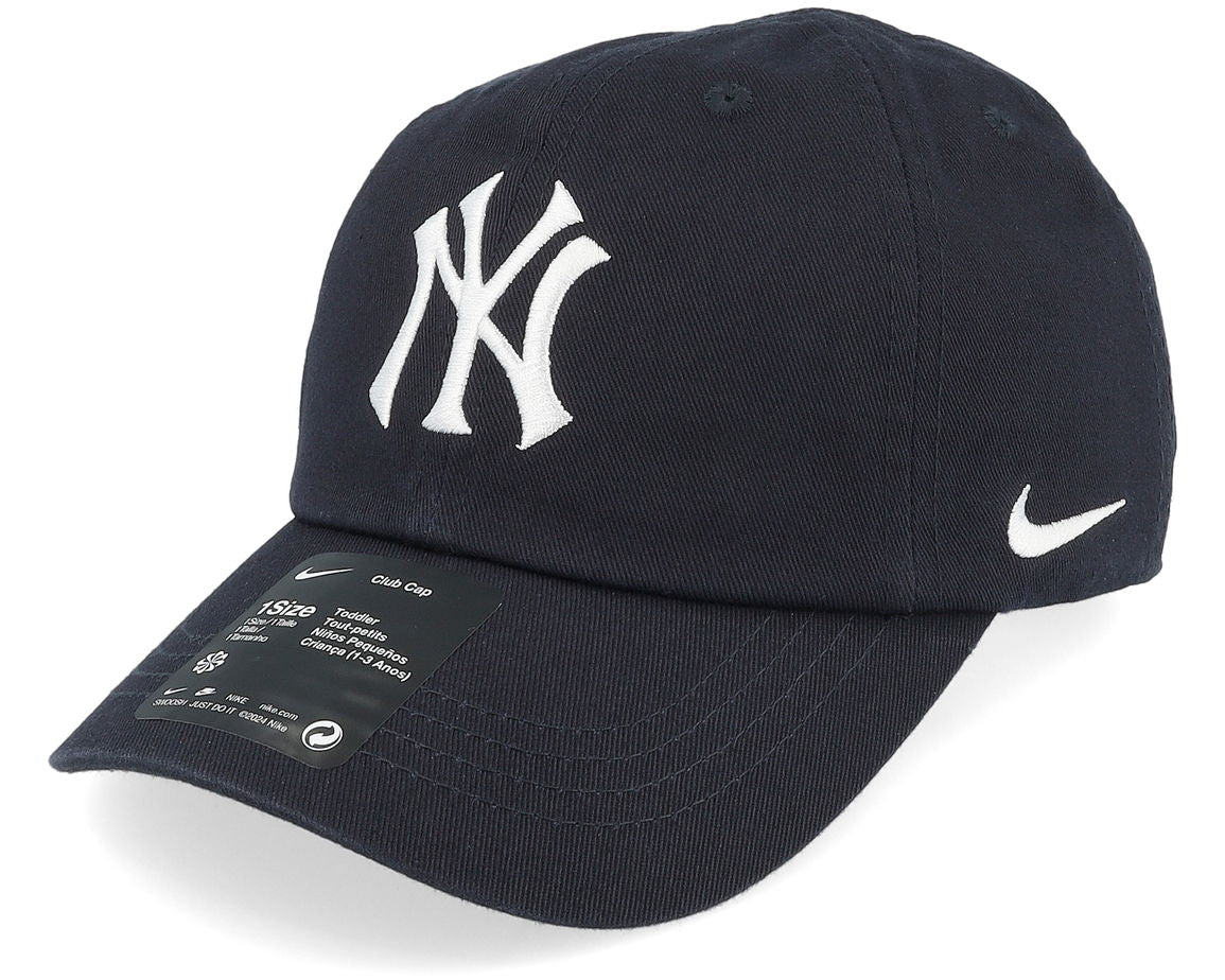 Nike x yankees cap