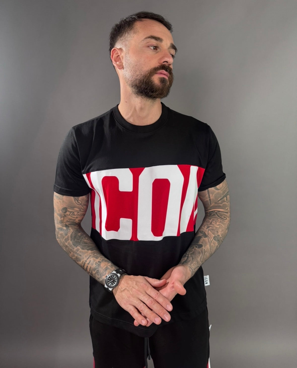 Icon t shirt