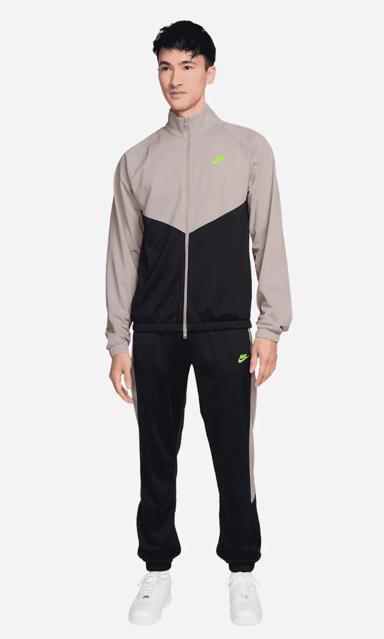 nike tuta completa
