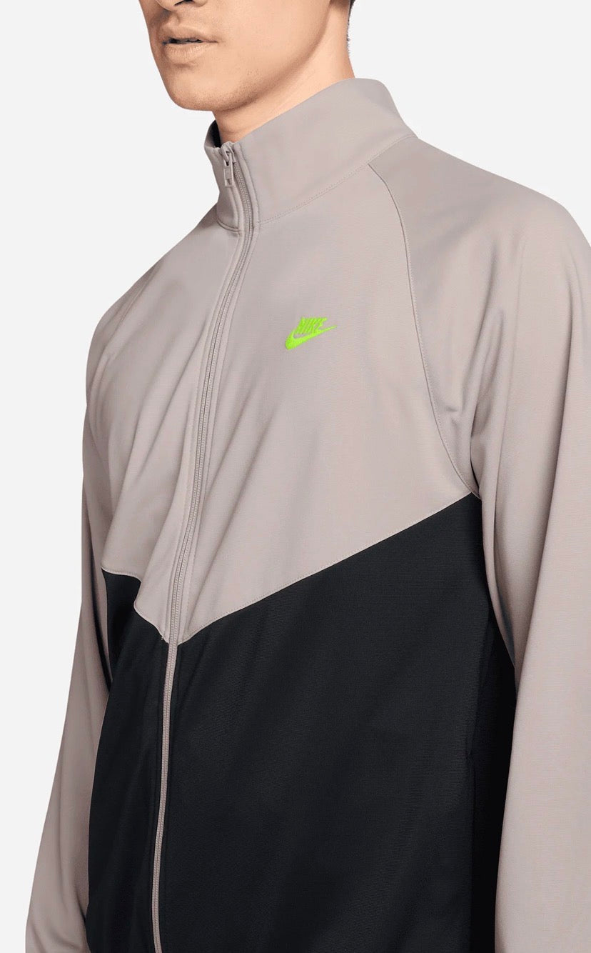 nike tuta completa