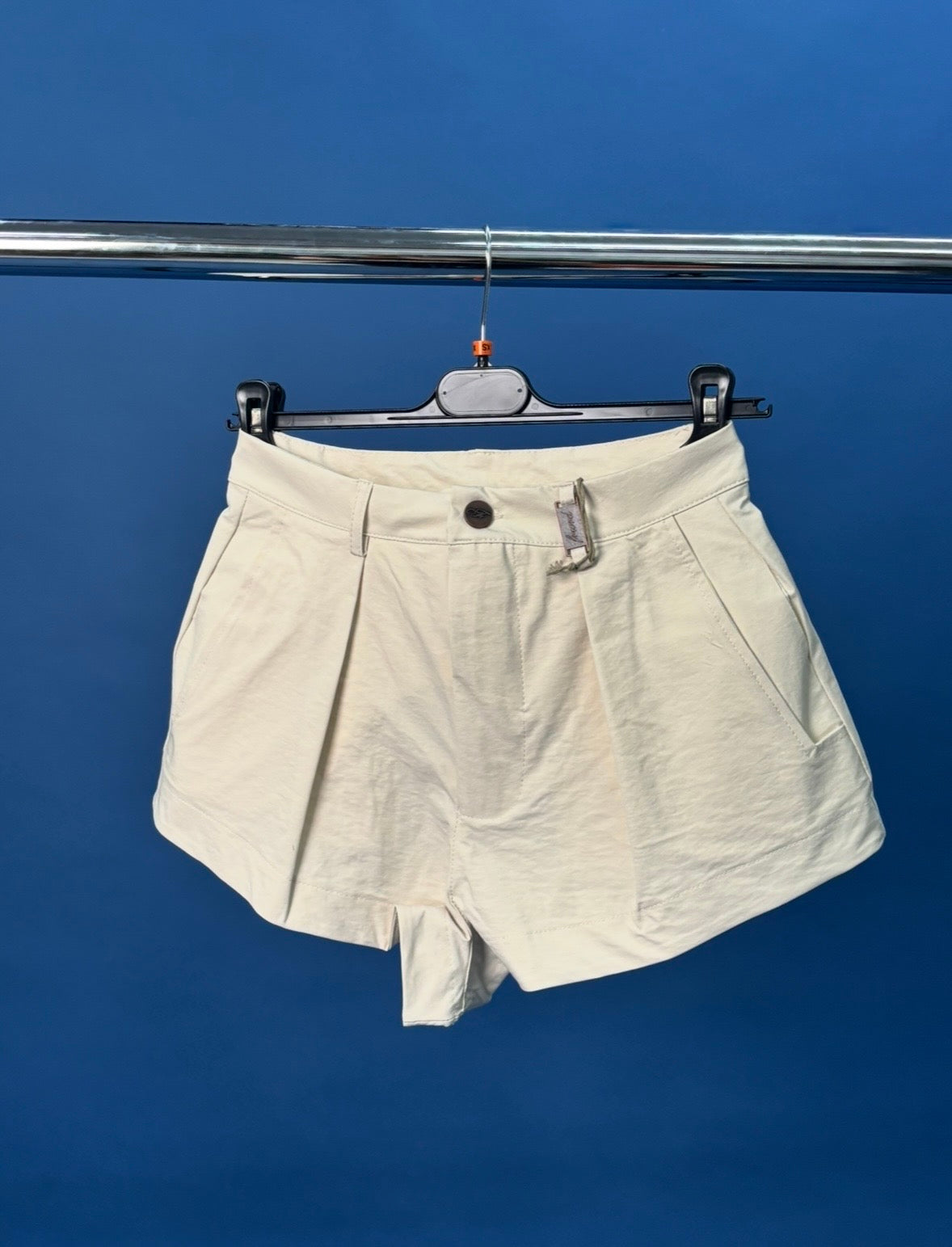 forward BERMUDA donna