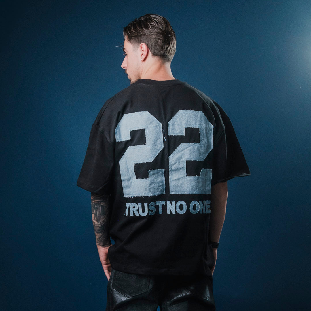 Trust no one t-shirt 22 denim