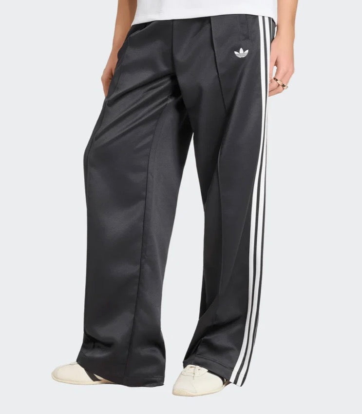 Adidas pantalone loose donna